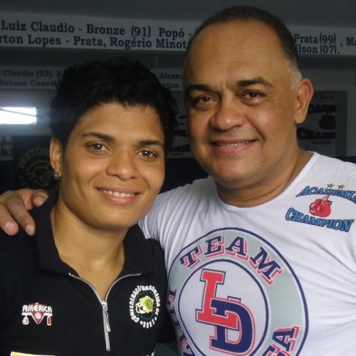 adriana-araujo-e-o-tecnico-luiz-dorea-1344450124826_956x500.jpg